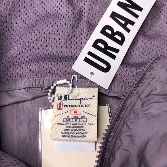 NWT Champion x Urban Outfitters Hooded Anorak Jacket Men's M Purple Lavender - Picture 5 of 5